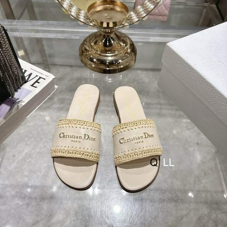 Picture of Dior Slippers _SKUDiorsz35-40LL08012978